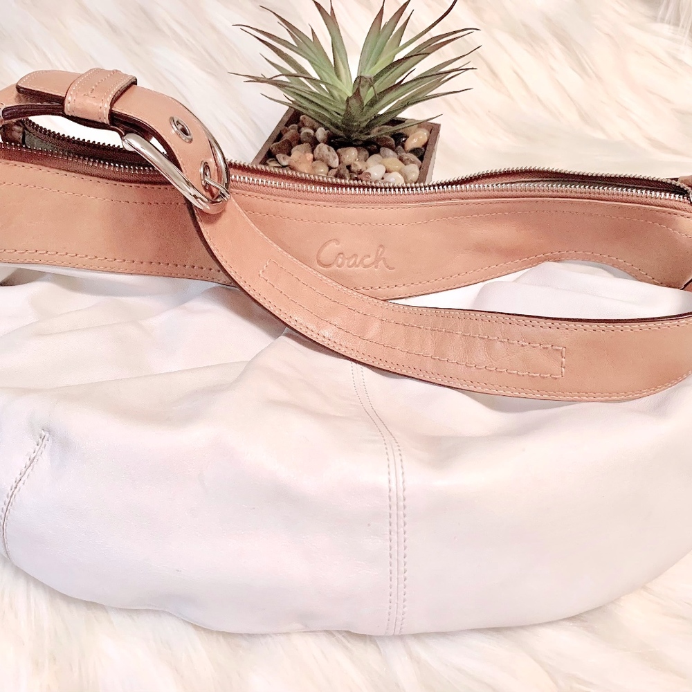 Coach White and Brown Leather Shoulder Bag.
